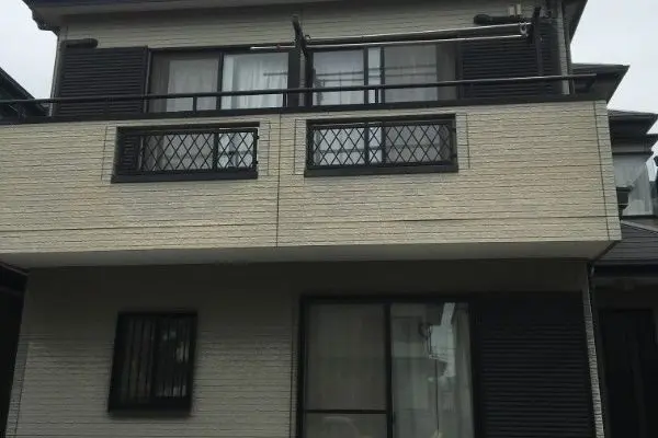 ベランダfrp防水工事 屋根カバー工事 外壁塗装 庇補修工事 東京都府中市 外壁塗装 屋根塗装 東京都府中市 株 ルーツ