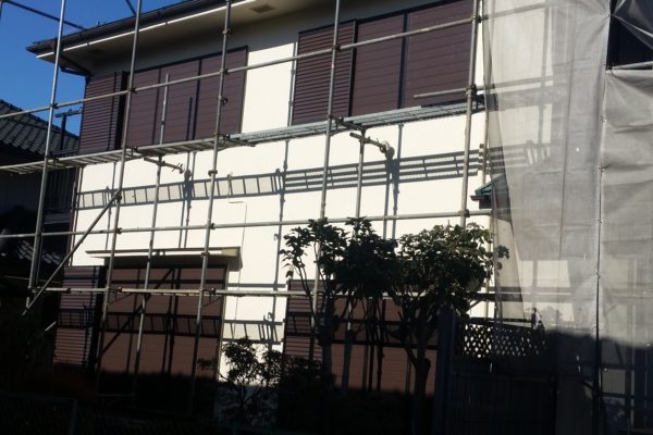 東京都三鷹市　外壁工事　屋根工事　セット　足場設置