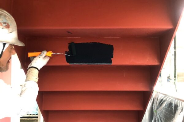 鉄骨階段の塗装