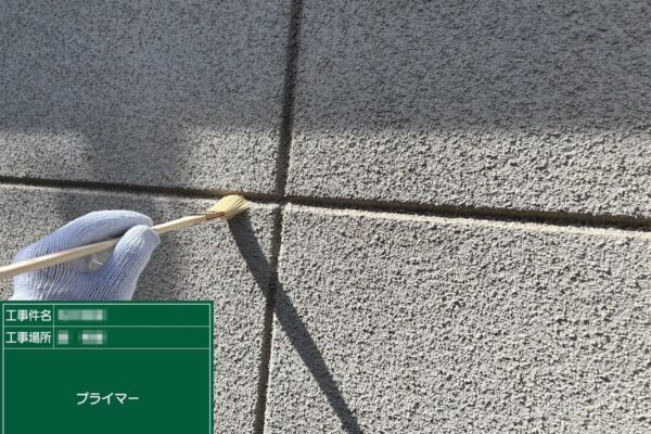 東京都調布市　M様邸　屋根・外壁塗装工事　外壁クラック補修と目地のコーキング工事