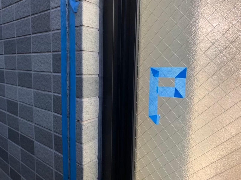 東京都小金井市｜窓まわりのコーキングの劣化にご注意ください！