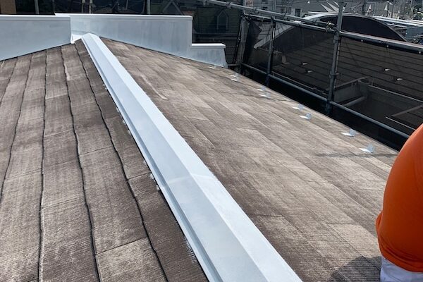 屋根塗装を長持ちさせるのに欠かせない下地処理について解説します！